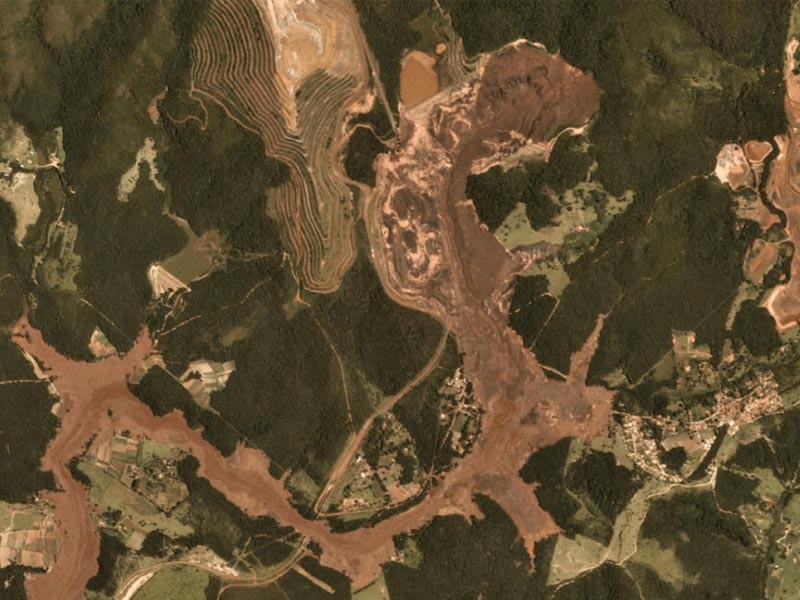 Rompimento de barragem de rejeitos em Brumadinho-MG